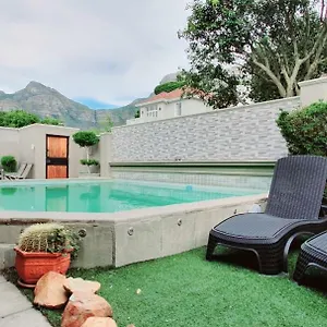 redbourne-hilldrop.hotels-capetown.com/